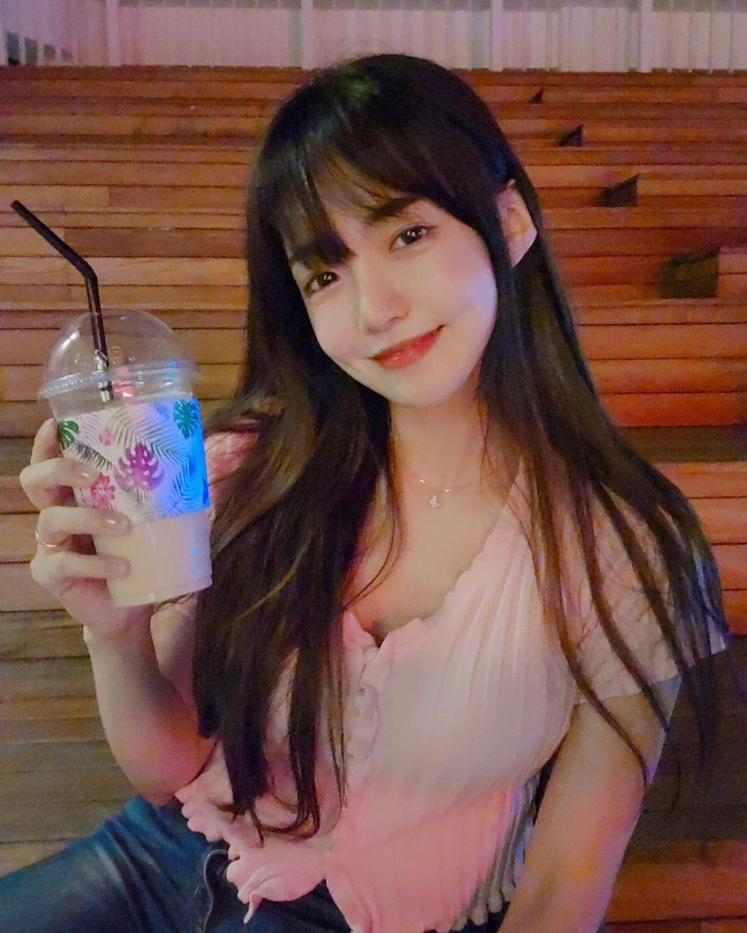 第257期微胖女神朴恩率傲人身材