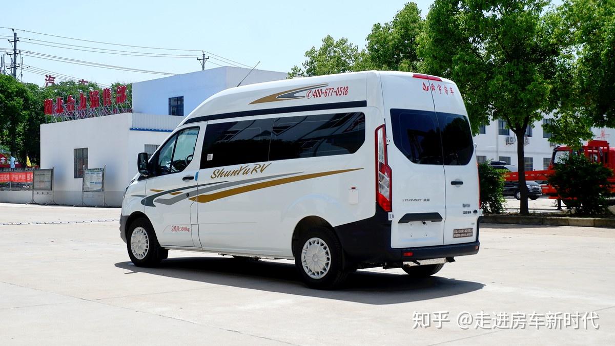 福特新全顺v362中轴中顶汽油自动挡国六b型房车