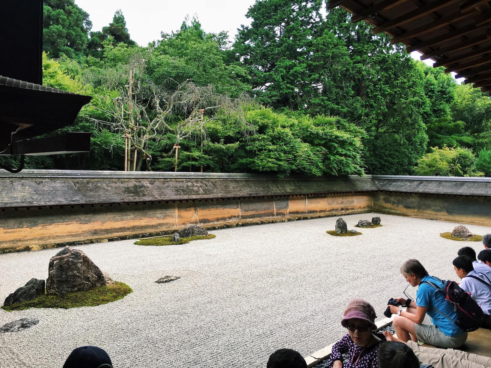 日本枯山水庭园赏析，“自然的巨作”大德寺大仙院书院庭园 - 建筑界