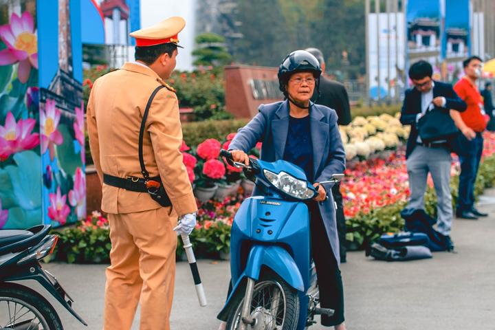 日本警察局标志4