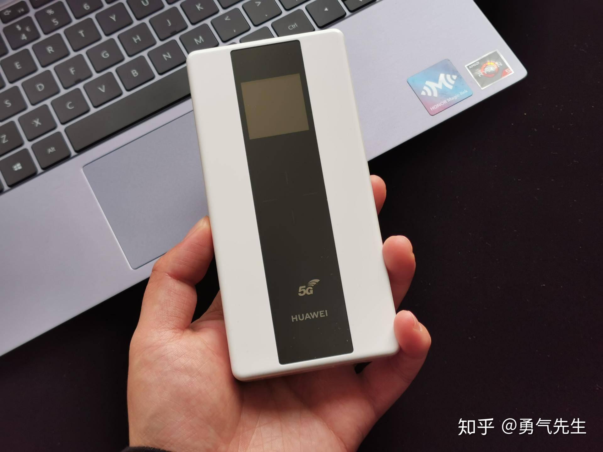 除此之外,华为5g随行wifi pro还有多种实用功能,支持ai高铁模式,可以