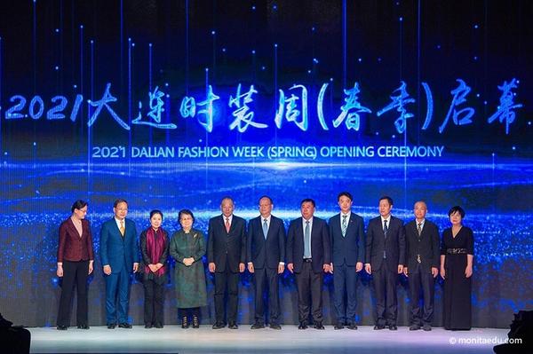 Round1时装周 当我们把目光聚焦在舞台上时 造型师在做什么 知乎