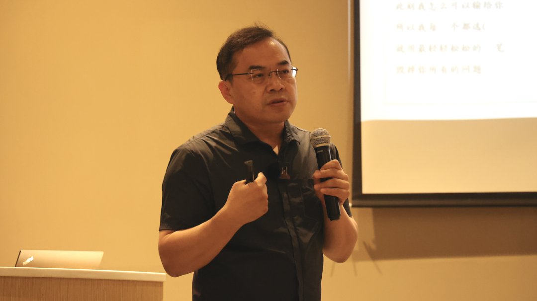 来自与癌共舞论坛的老朋友路桂军主任,和他在清华长庚医院的安宁疗护