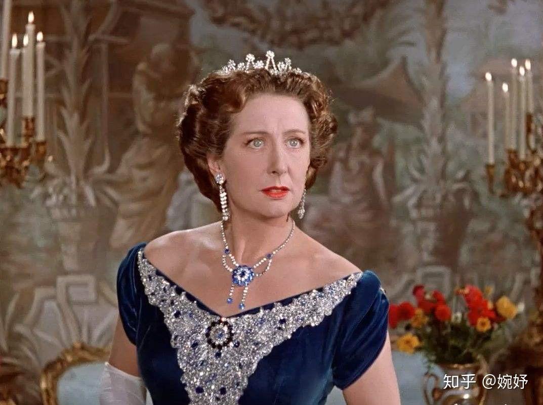 看过《茜茜公主》三部曲的观众们大多对苏菲没有好感,认为她是一位