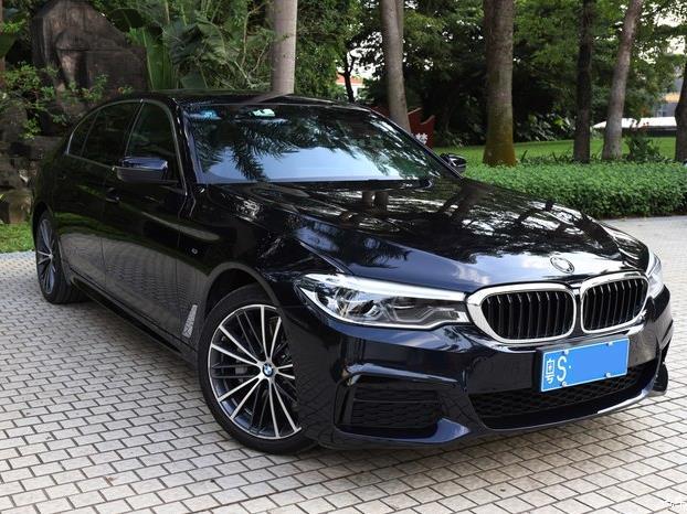 全新宝马530m v2-6097ea6e5eec13c29941986bfc8573c5_1440w.jpg?source=172ae18b
