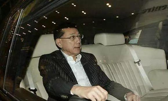 曾负债32亿不到3年东山再起如今身价数百亿他靠的是