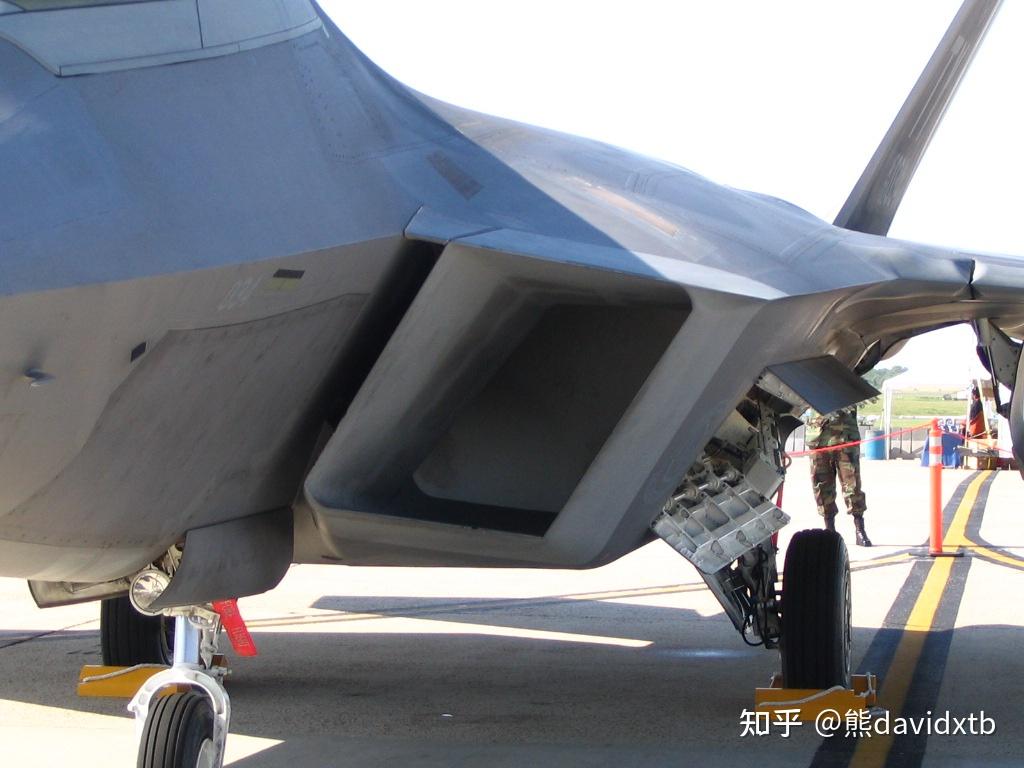 caret进气道与dsi进气道哪个隐身更好