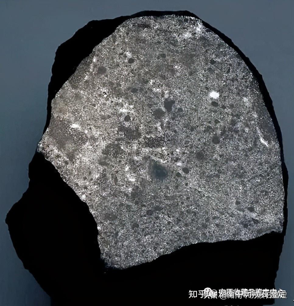顽火辉石球粒陨石
