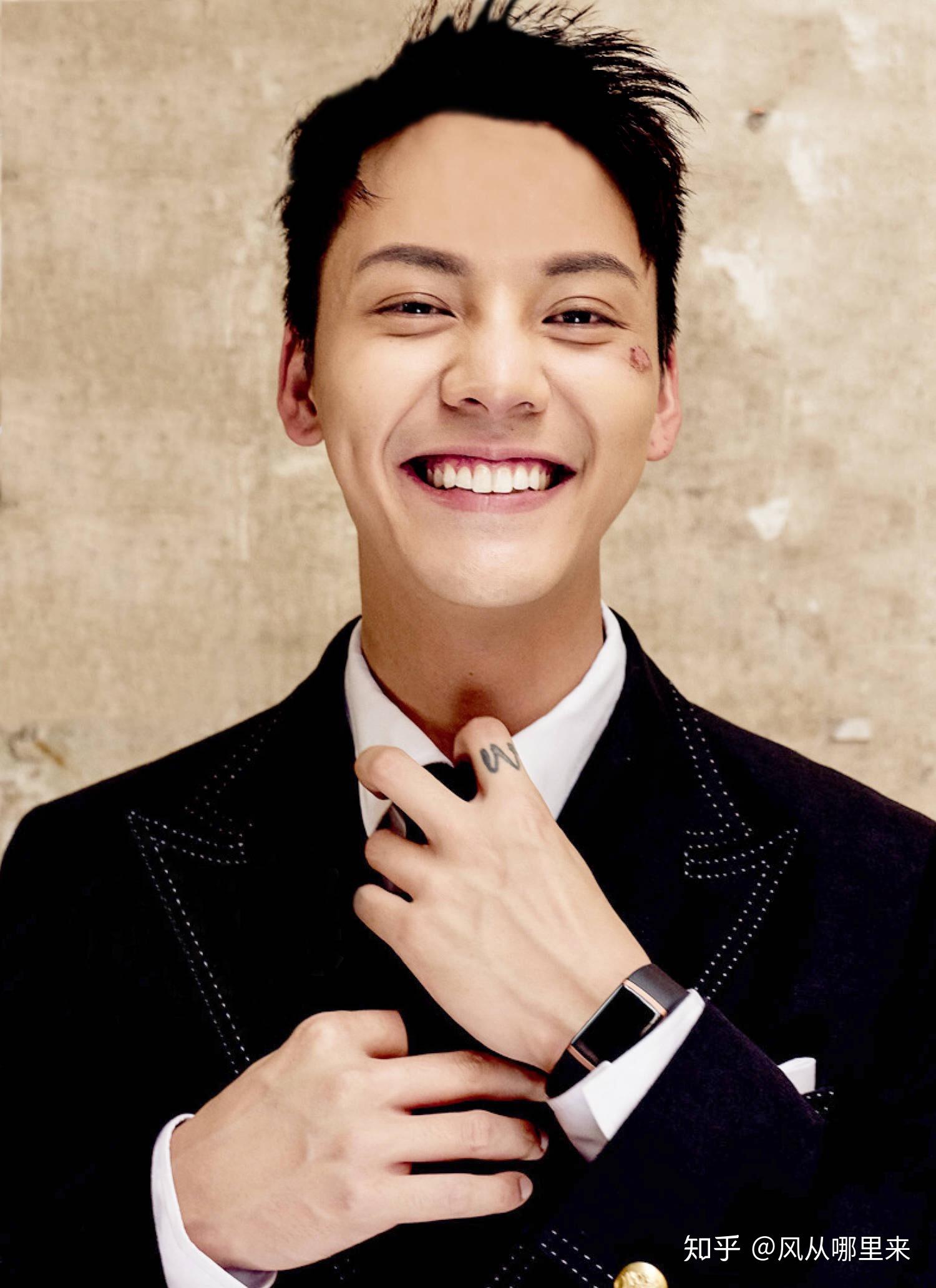 有哪些男星有着小说男主一般的颜值