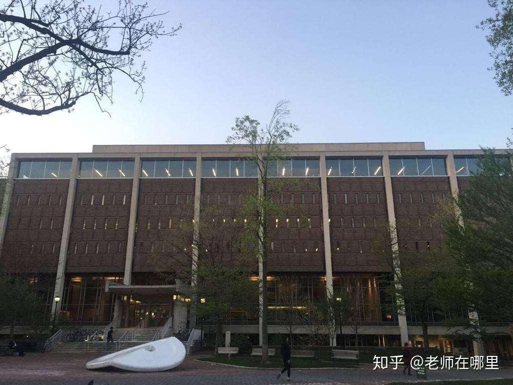 新泽西州立大学(新泽西州立大学新布朗斯维克分校)