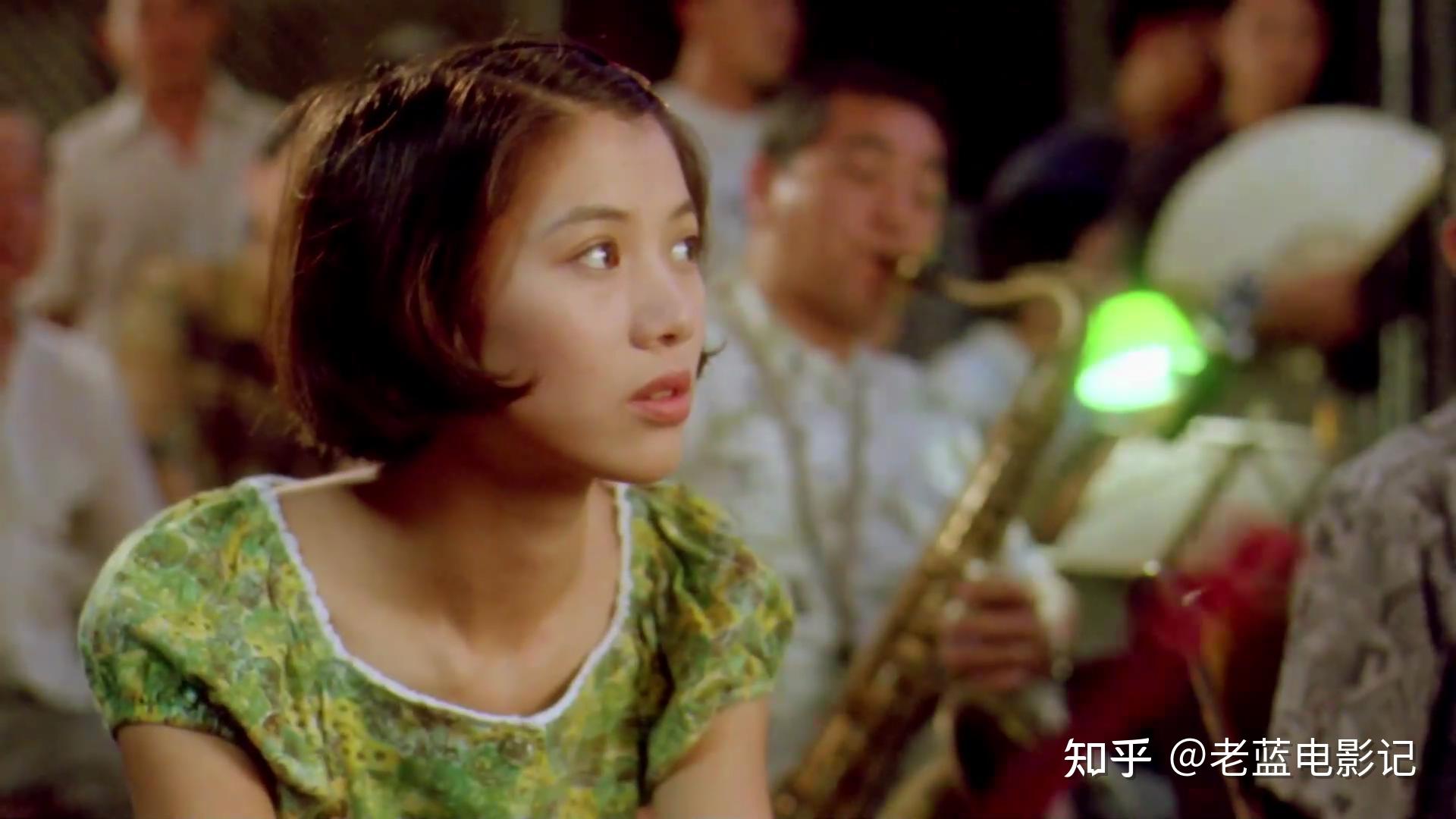 《新不了情》讲诉了一个绝症少女和一个青年音乐人的爱情故事.