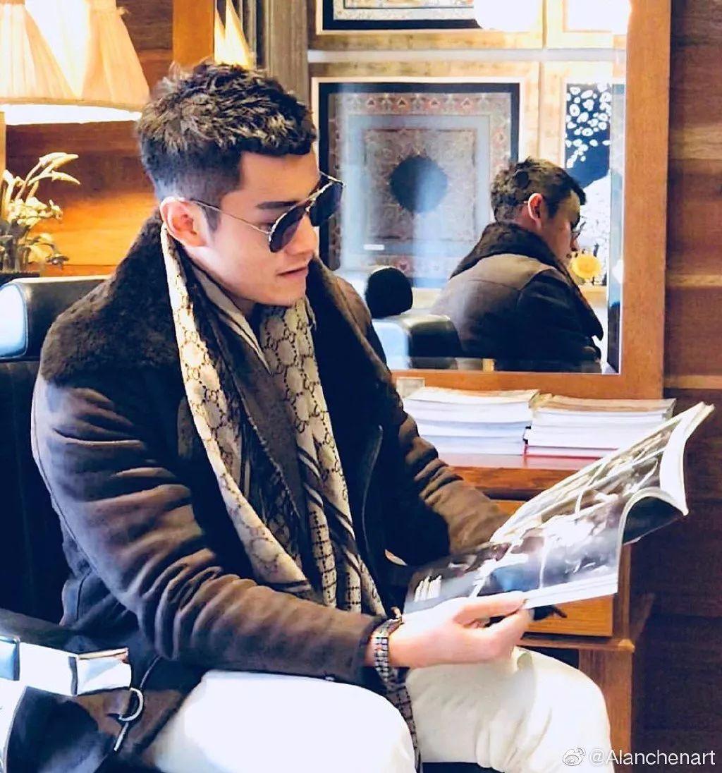 节目组为他匹配了一位马来西亚的男嘉宾曾伟昌(艾伦),职业是健康食品