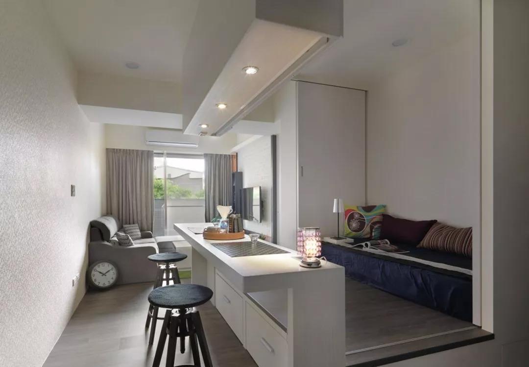 平面布置图这样破50平刀把户型全靠榻榻米扩容榨出两房厨房又大3倍