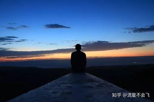 有什么好看的电影最近很火的 v2-613976b4d32dbcb2ec8a37505fba8d42_r.jpg