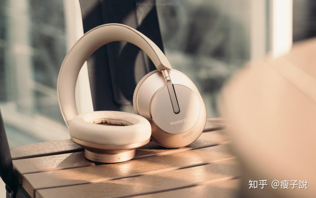 华为freebudsstudio头戴式降噪耳机香不香超过预期的宁静享受