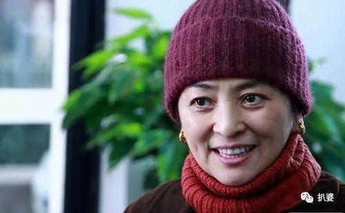 童星出身的小史可27岁因拍戏认识了24岁的日本前夫阿部力,恋爱3年于