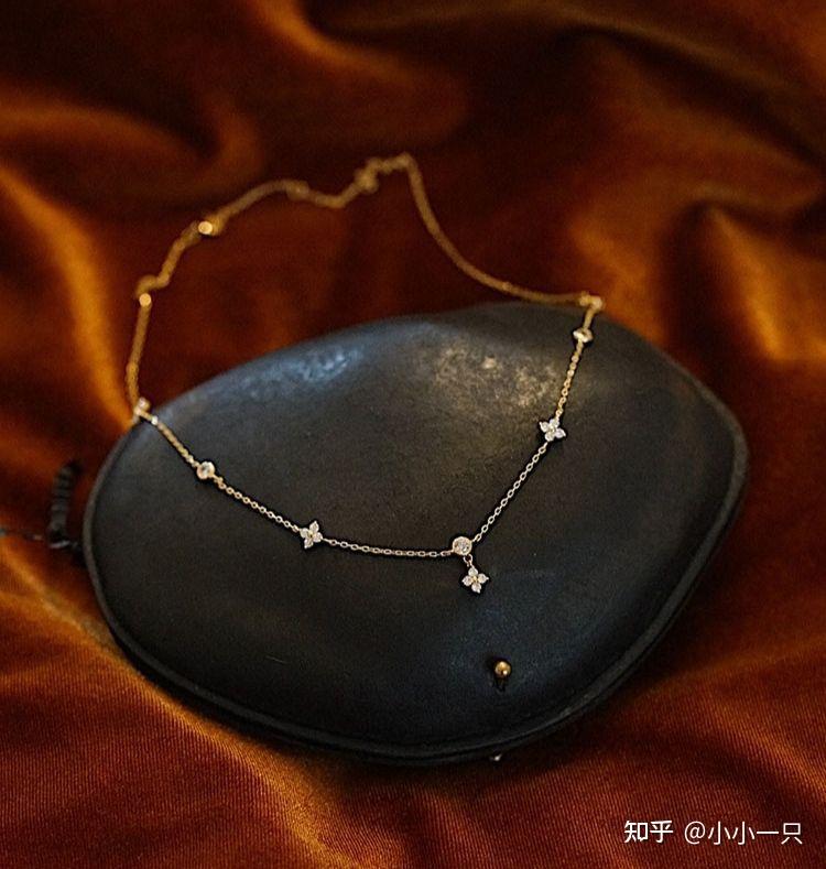 送女生礼物推荐:首饰(项链,手链)合集 - 知乎