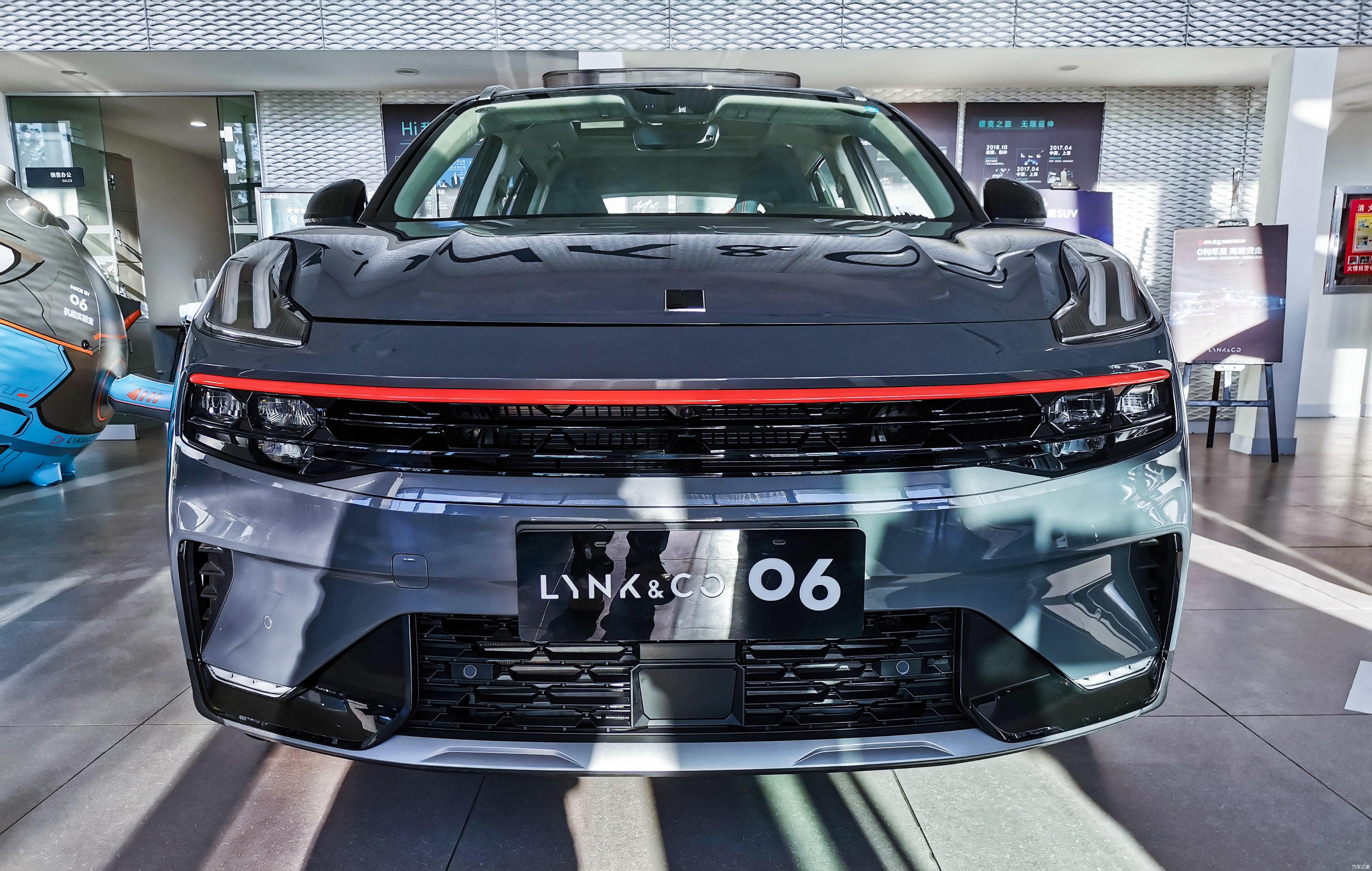 领克06是现在领克车型中体型最小的一款车,定位小型suv,诞生于bma平台