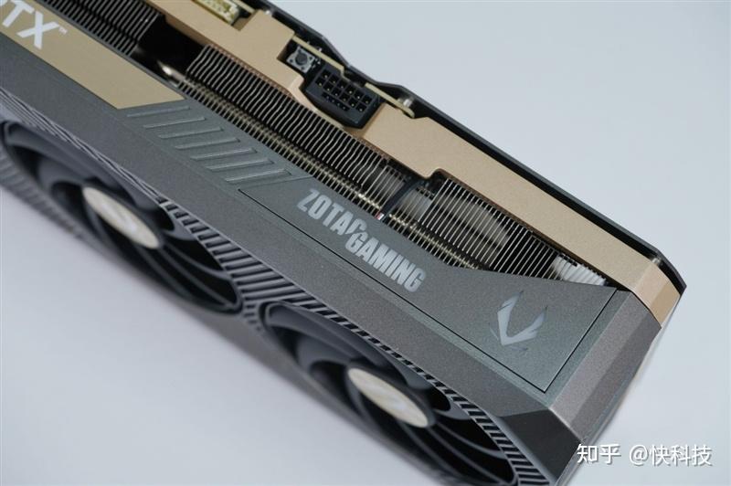 索泰RTX 5080 16GB SOLID OC显卡评测:旗舰级散热下放 360W满载不过64度 - 知乎