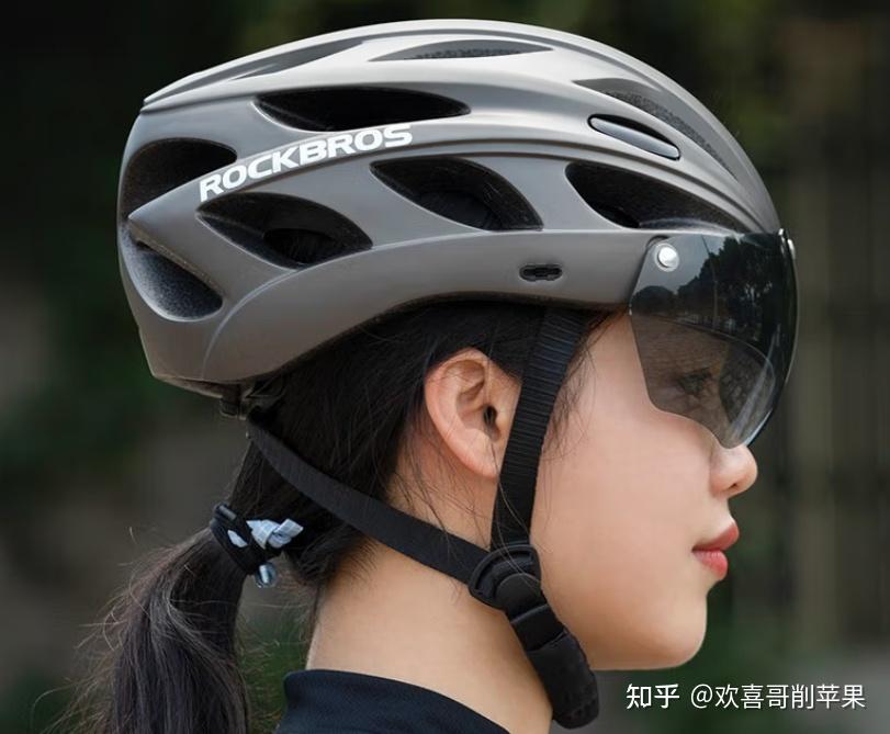 2024年4月骑行攻略（22） ：骑行头盔如何选？市区通勤骑自行车需要佩戴头盔么？（头盔篇 4.22更新）