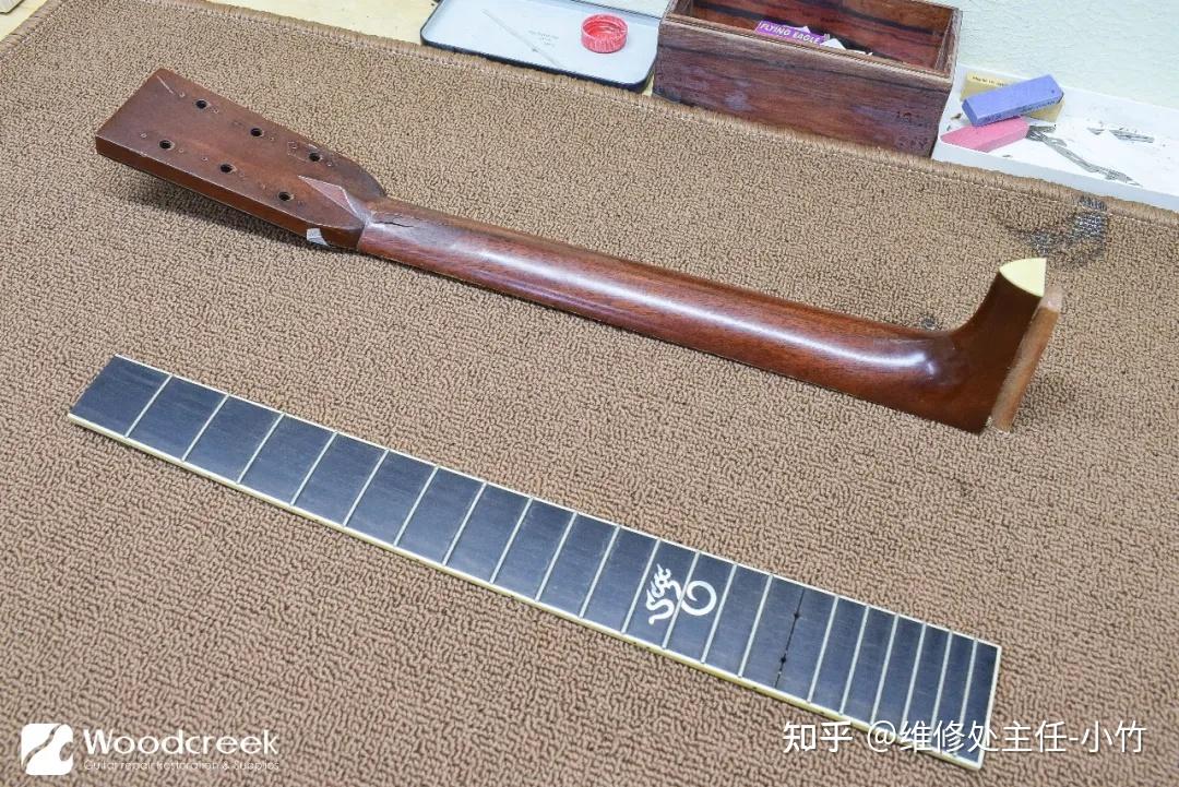 可以获得琴颈准确的数据,为之后重新制作琴颈做准备它的钢筋从琴颈后