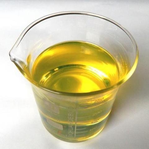 英伦检测: 汽油在常温下为无色至淡黄色的易流动液体,很难溶解于水