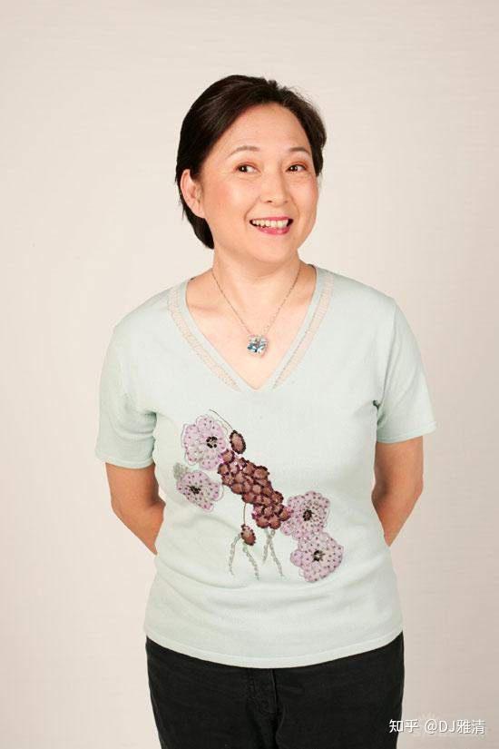 台湾省老艺人方芳再次发声,字字深情,句句在理,网友:少有的明白人