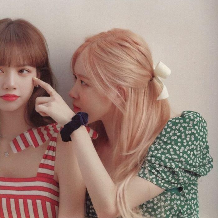 可以分享一些blackpink的闺蜜头像吗2人或4人