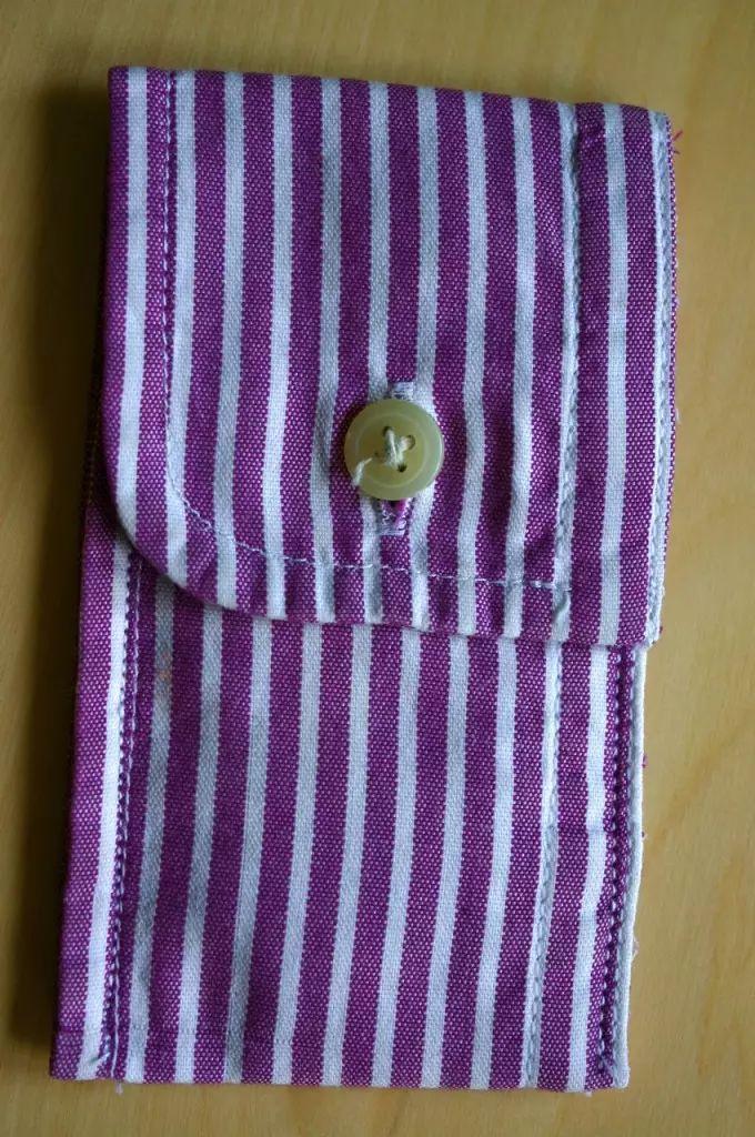 绍兴巧手姑娘进社区废旧衣物变环保袋