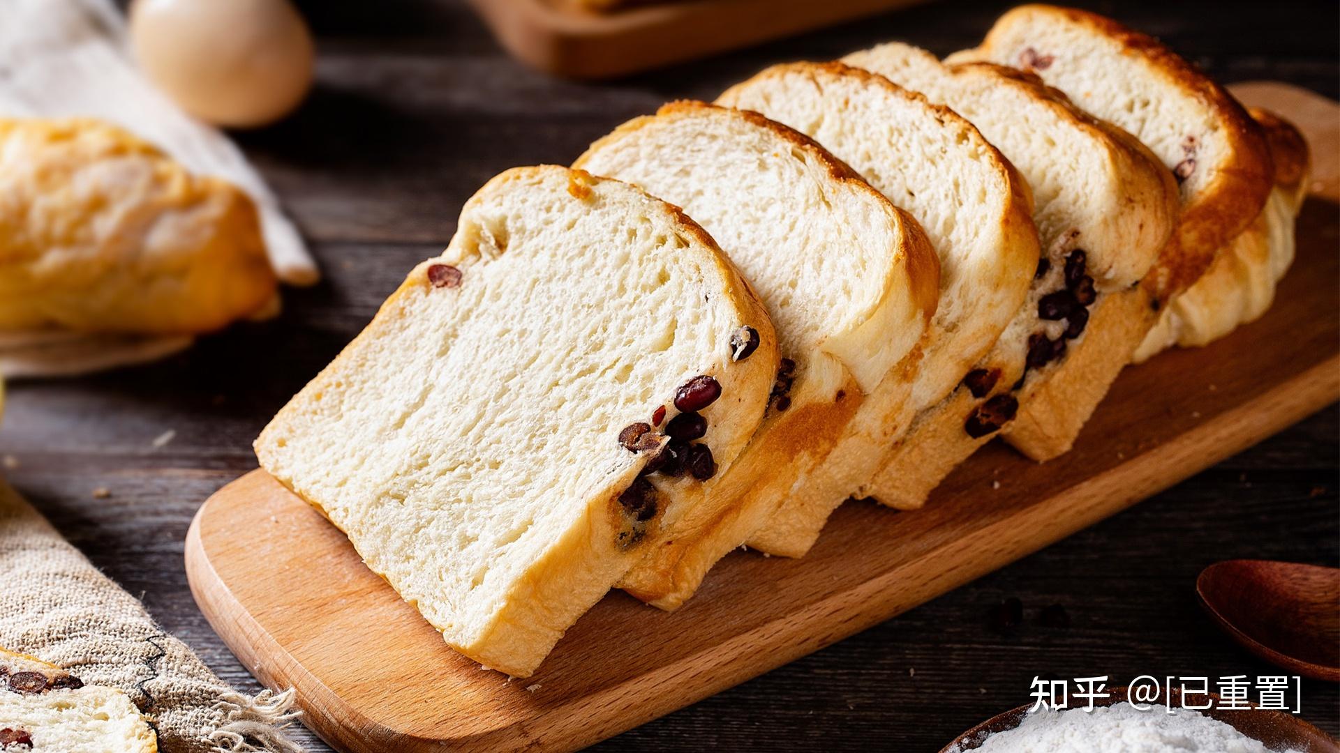 20种面包红黑榜：这4种真的很长胖！| 果壳 科技有意思