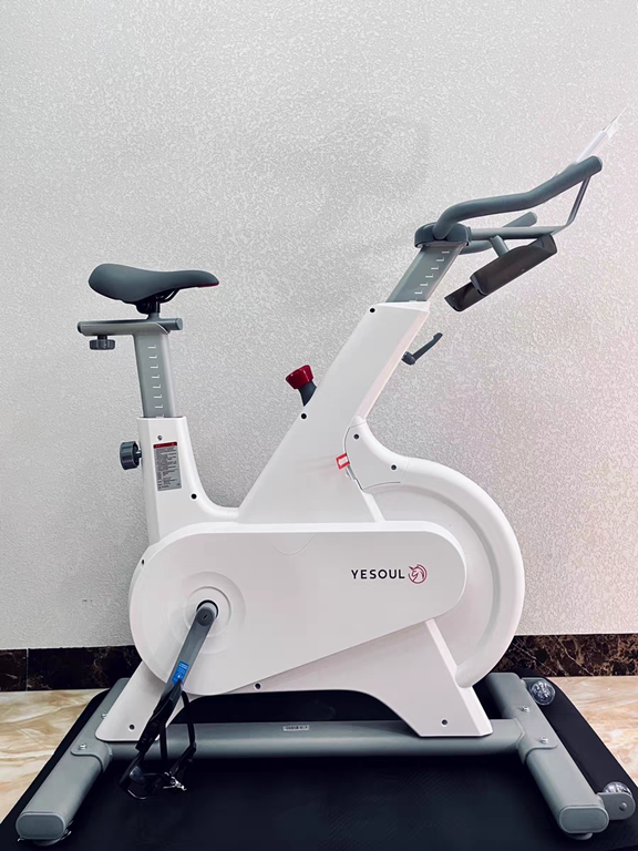 yesoul野小兽动感单车