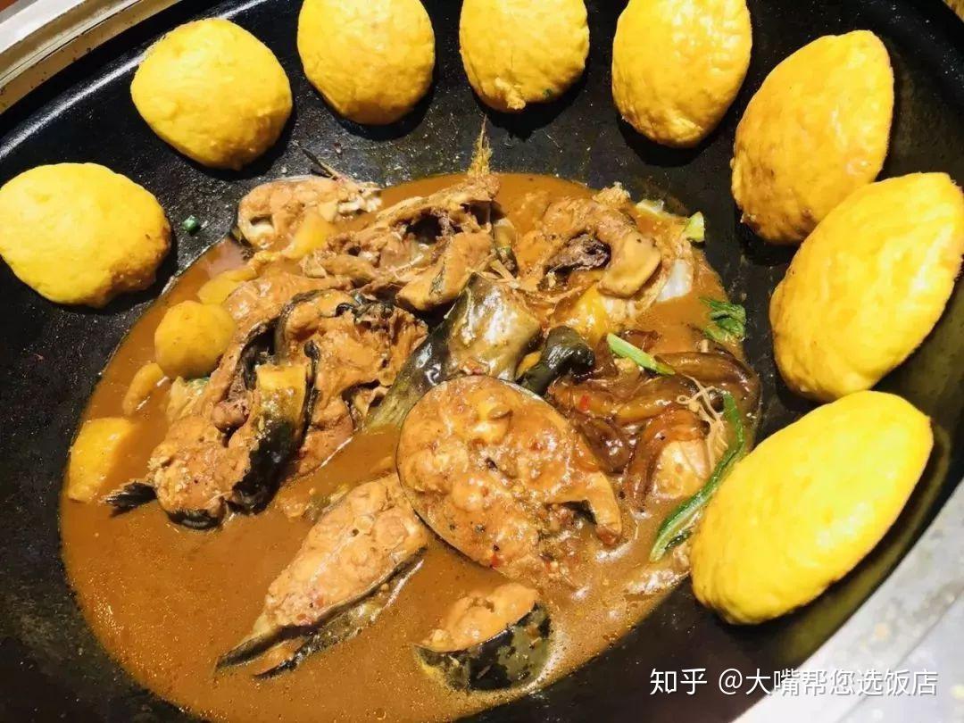 大连鱼锅饼子图片