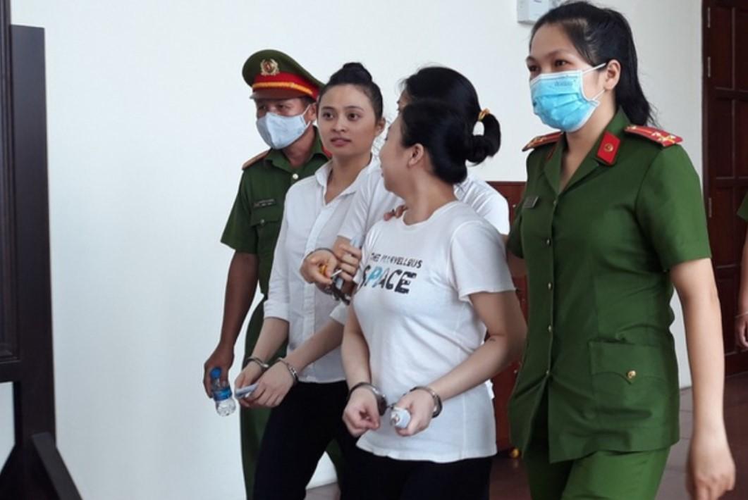 越南网红坠落,和毒枭在宣判死刑的法庭上吻别