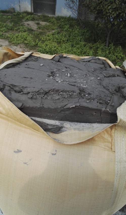 生活垃圾焚烧产生的飞灰应该怎么处理