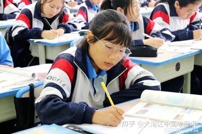 上了高中后才知道,重点高中和普通高中的学生,差距不是一般大!!! - 知乎