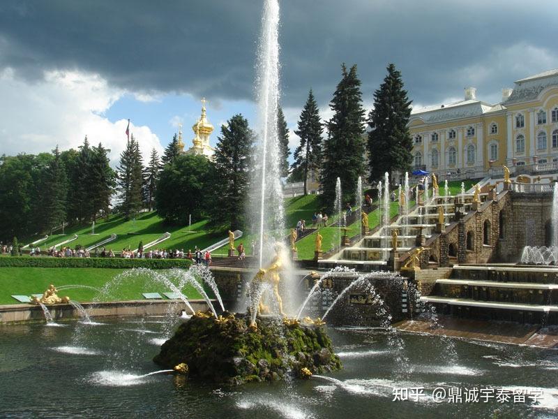 彼得大帝夏宫(peter the greats summer palace),又称"俄罗斯夏宫","