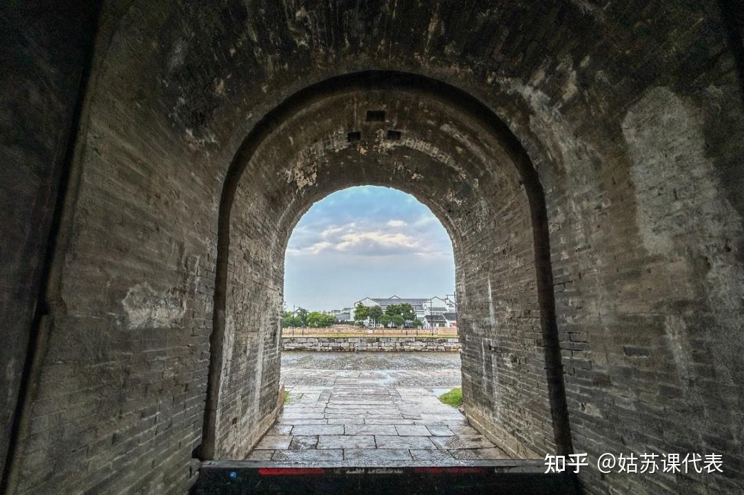 漫步百花洲公园，探寻古胥门的幸存之谜 - 知乎
