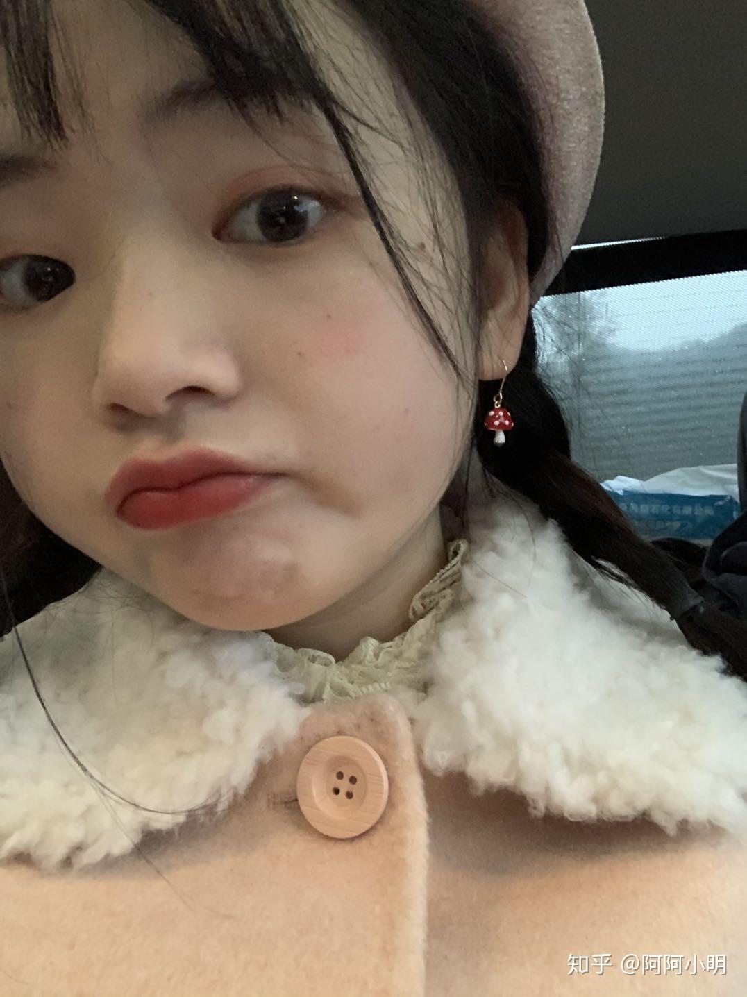 大家有个好看的女朋友什么体验晒一下照片