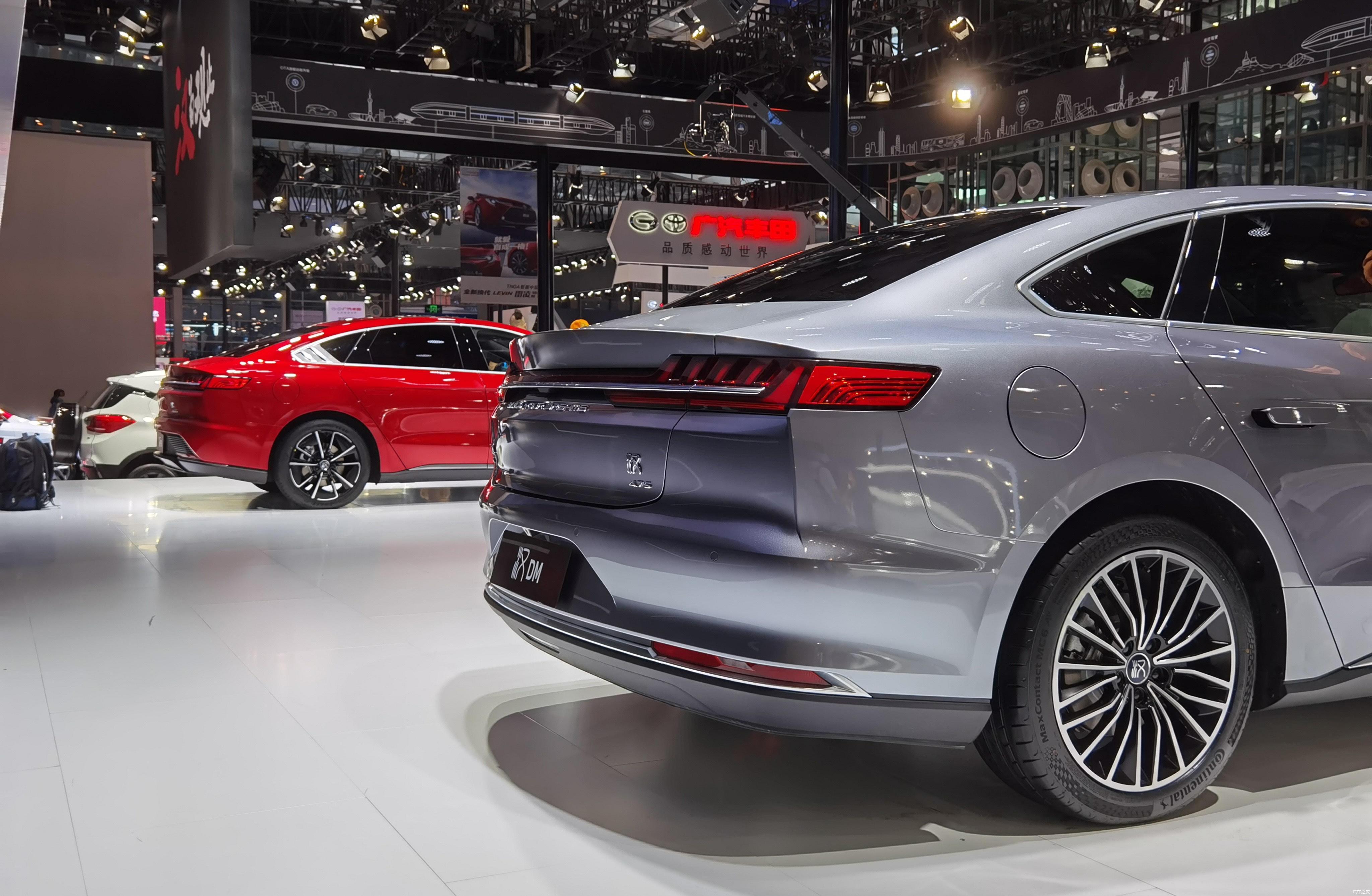 车长近5米零百加速47秒比亚迪汉dm亮相2020粤港澳大湾区车展