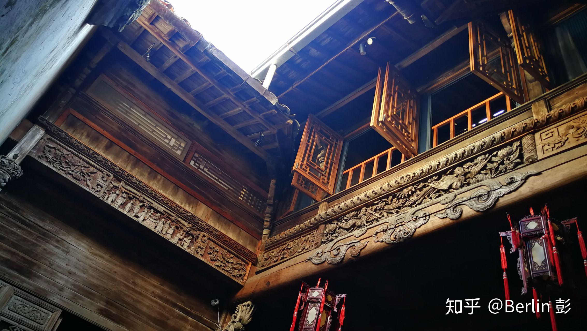 无心留恋丛溪庄园的豪华和特色,我的目标是第一时间赶到石城,也许能够