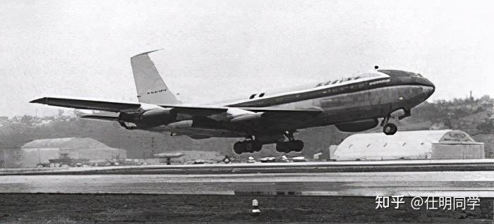 波音367-80原型机在经过1,691次飞行共2,350小时后,于1969年被贮存