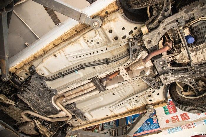 迈锐宝xl的底盘把我逗乐的不行这样子的在b级车很少见