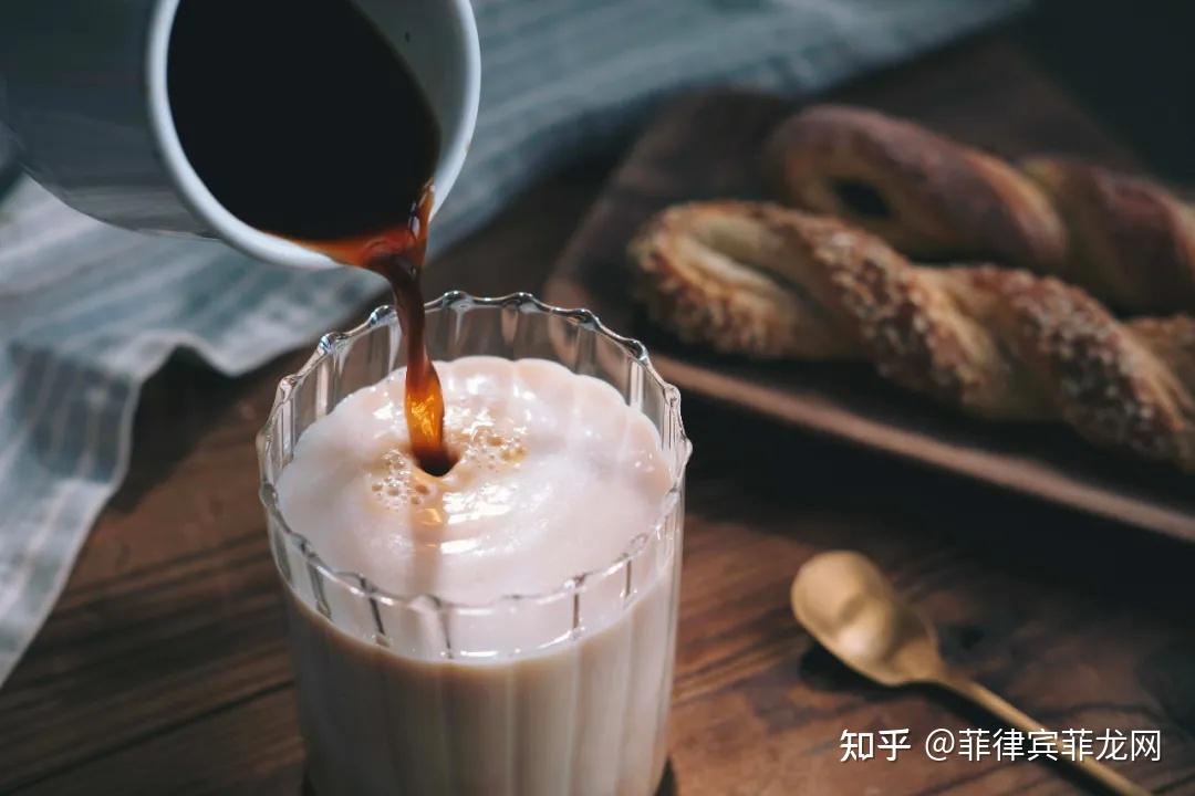 看起来像药瓶吗这或许是你在菲律宾最爱的一款冷萃咖啡