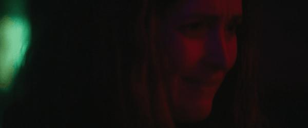 《如果有腿，我会踢你》柏林+金球影后，年度最“痛”表演