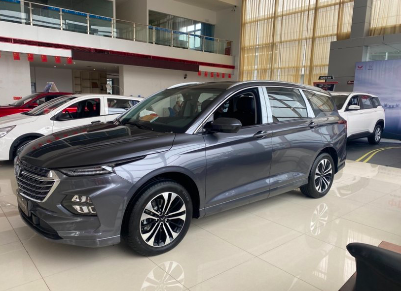 2020款五菱凯捷实车到店提供6座布局售858万元起