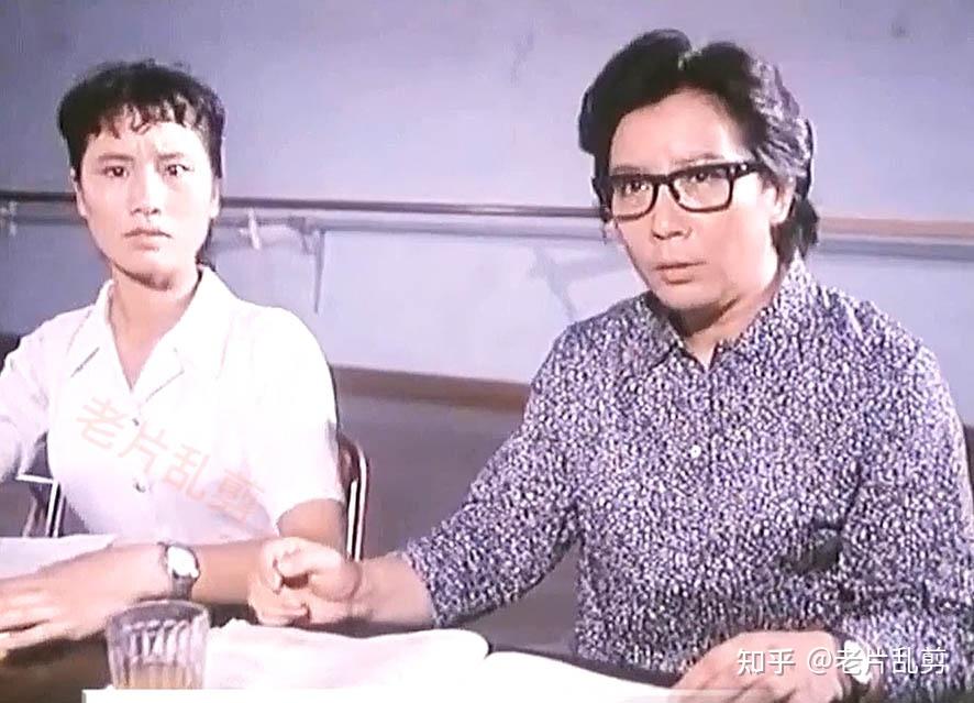 1981年参演电影《爱情啊,你姓什么》扮演林母1982年参演方舒主演的