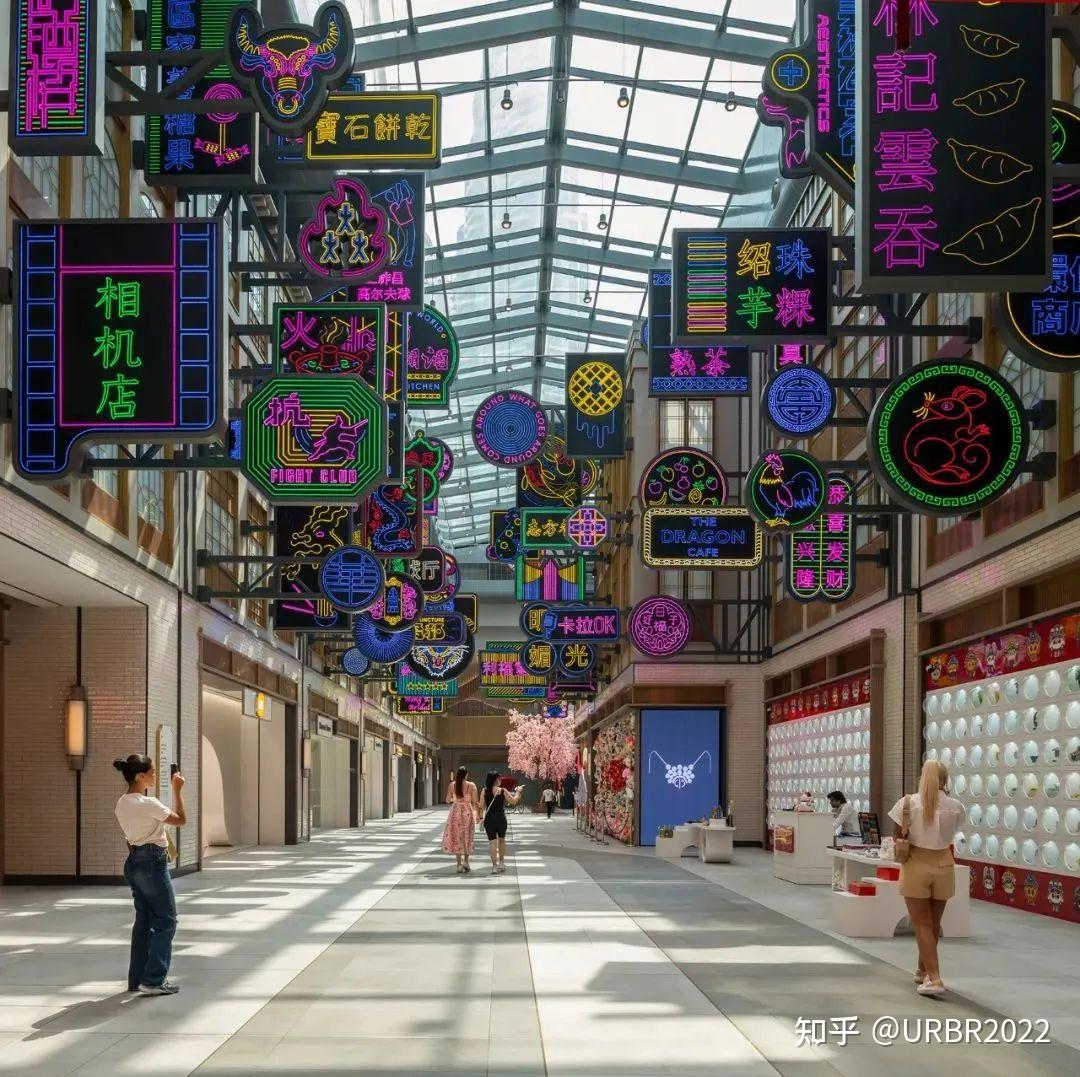一扇从迪拜通向中国文化的门扉迪拜购物中心内的唐人街
