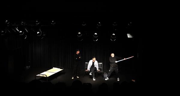 话剧夜未央用上帝视角看人间的悲欢离合纷纷扰扰