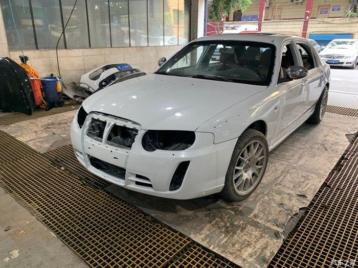 老伙计荣威750翻新小改,给大家分享交流一下