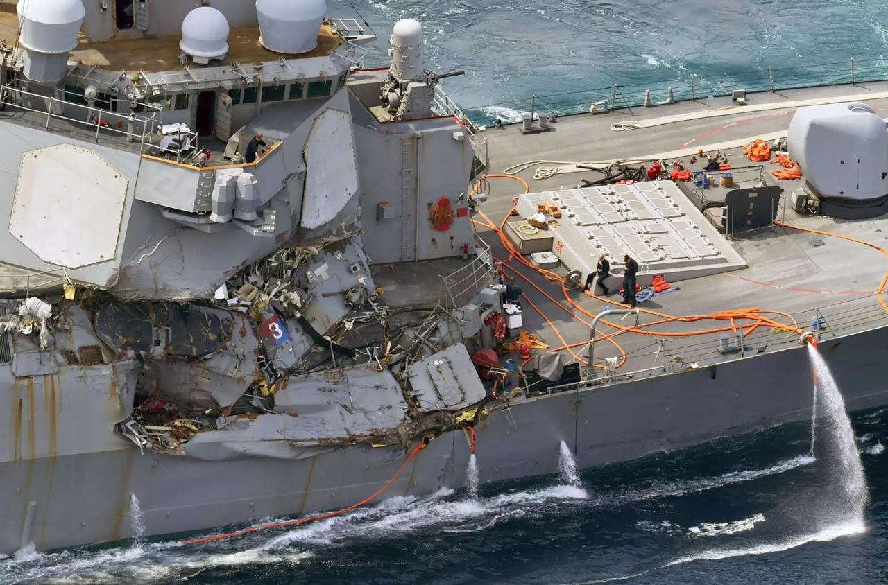 撞船诅咒未远离：美第7舰队又在日本撞船 为今年第5次_手机新浪网